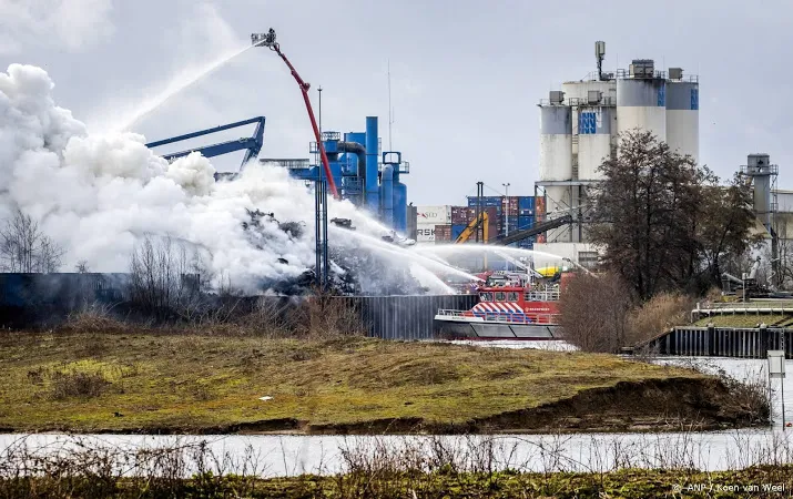 brand bij schrootverwerker in den bosch pas na het weekend uit