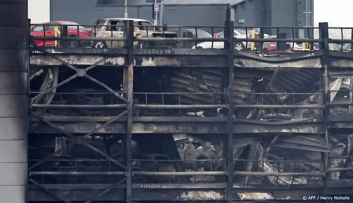 brand parkeergarage luton airport geblust en onder controle