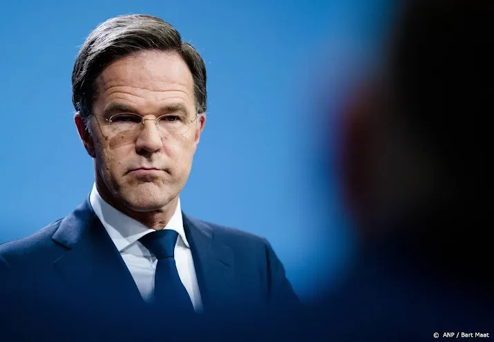brandbrief rutte neem regie om asielcrisis op te lossen