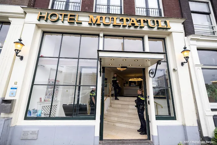 bretly d langer in voorarrest in zaak over dood psychiater