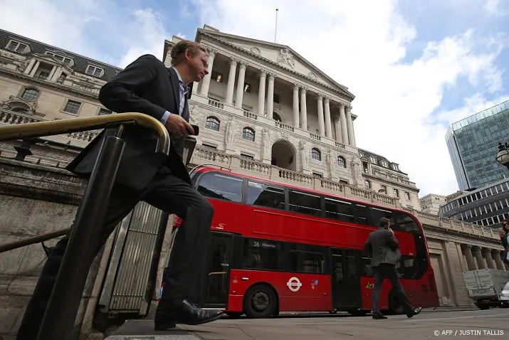 brexitonzekerheid noopt boe tot ingrijpen