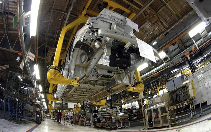 britse autoproductie verder gedaald