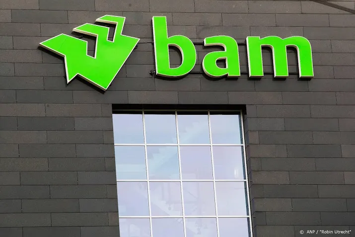 britse dochter bam zet meer dan 400 medewerkers op straat