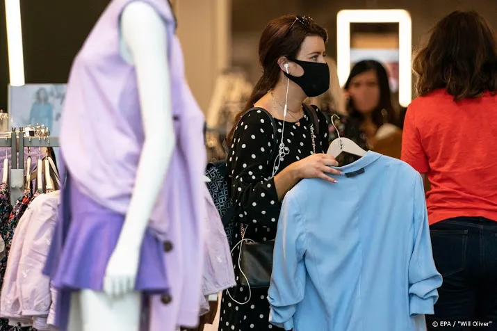 britse economie krimpt meer dan 20 procent door coronacrisis