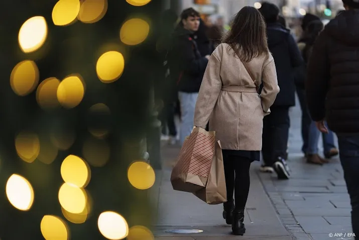 britse economie krimpt meer dan verwacht vrees voor recessie