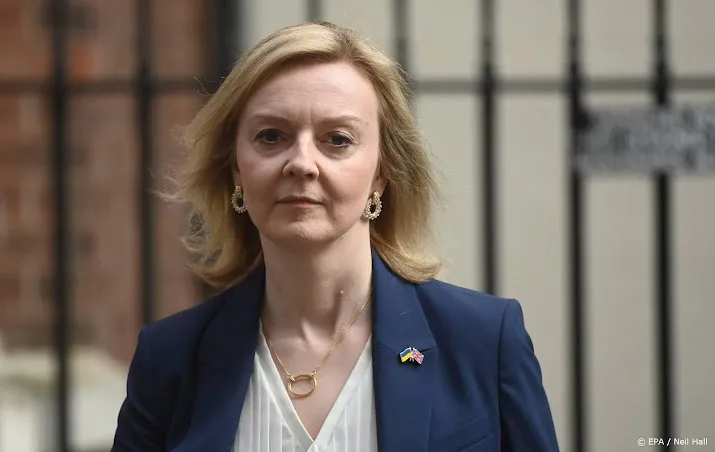 britse minister 350 miljard uit oorlogskas poetin bevroren