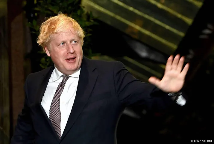 britse premier wil ondanks tekorten niet terugvallen op migratie