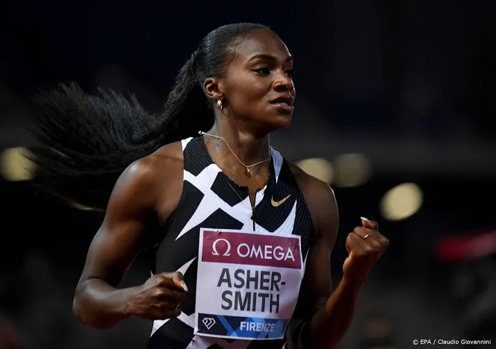 britse topsprintster asher smith heeft last van dijbeenblessure