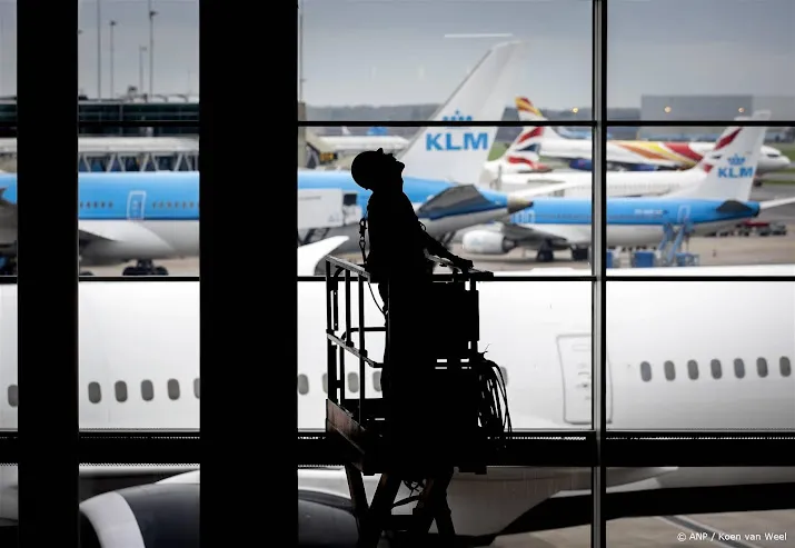 bronnen klm zette druk op schiphol om rapport niet te publiceren