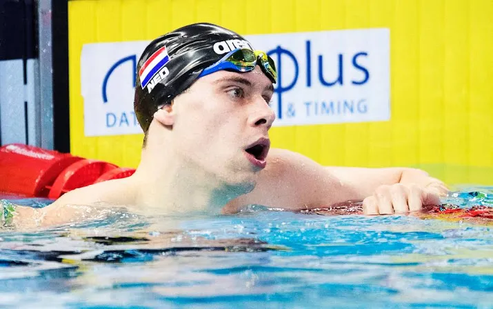 brons voor zwemmer stolk op 100 meter wissel