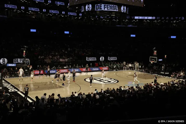 brooklyn nets wint eerste duel met bucks maar verliest harden