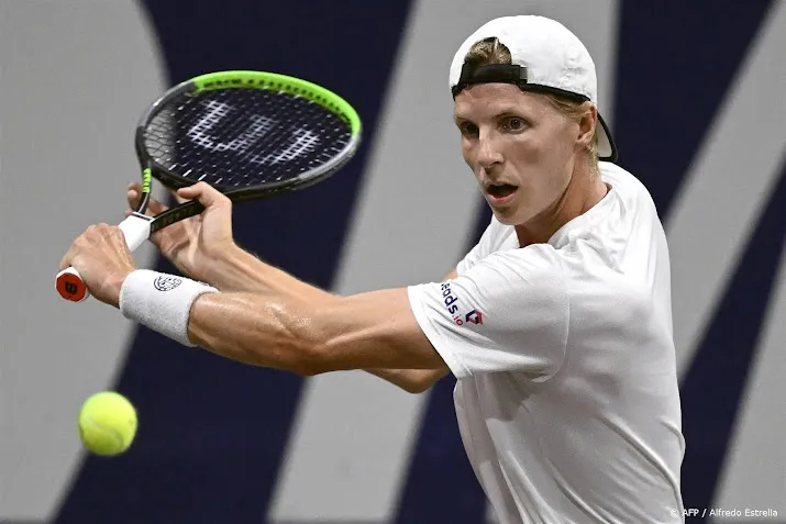 brouwer bereikt tweede ronde van tennistoernooi in mexico