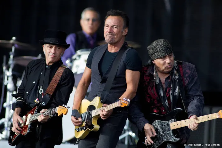 bruce springsteen en foo fighters in inauguratie special biden