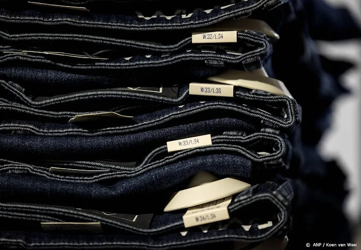 brussel bindt strijd aan met fast fashion en afdanktelefoon