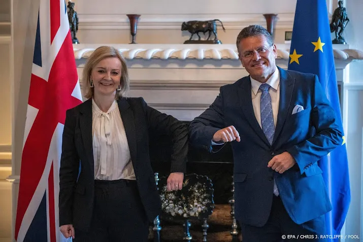 brussel en londen blijven onderhandelen over brexit
