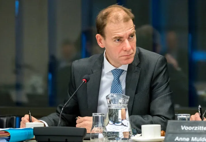 brussel positief over belastingplannen