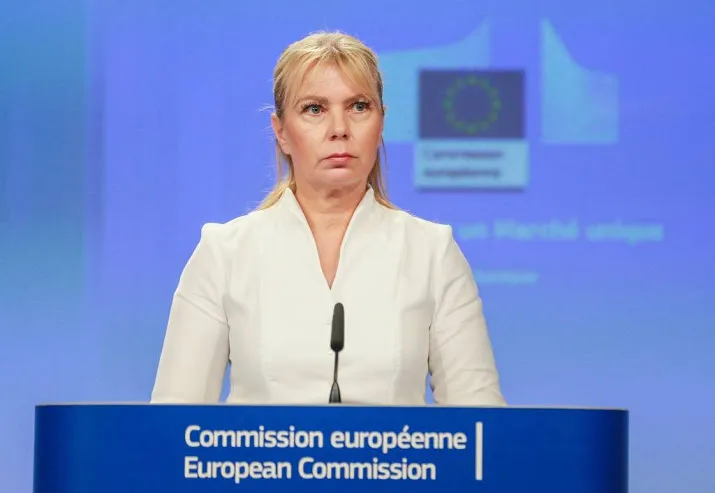 brussel vermoedt gesjoemel met co2 test autos