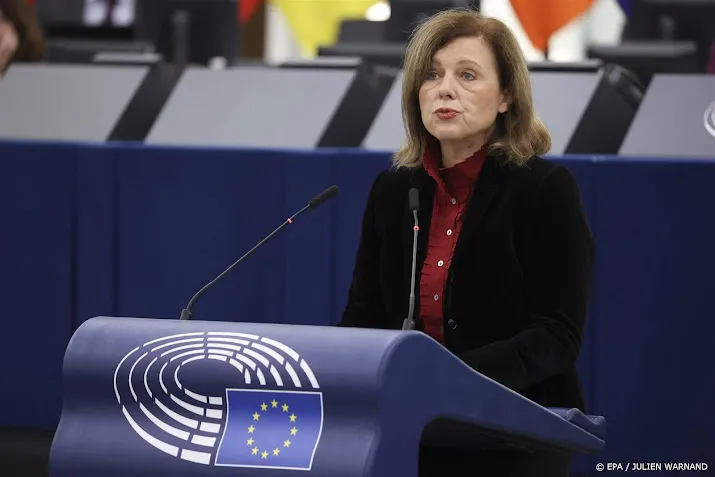 brussel vraagt techbedrijven aan te merken wat met ai is gemaakt