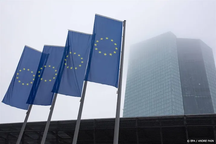 brussel wil in 2040 90 procent minder co2 uitstoot zwaar voertuig