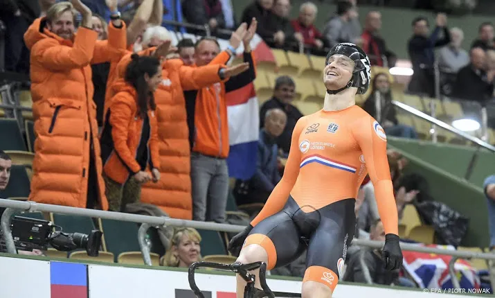 buchli al uitgeschakeld op sprint