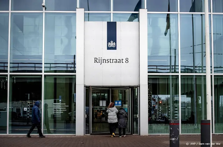 buitenlandse zaken volgt situatie turkije op de voet