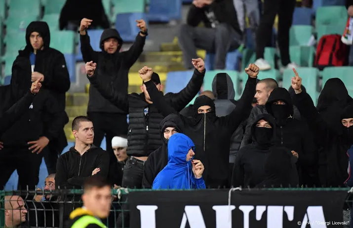 bulgarije weert weer fans bij sportwedstrijden