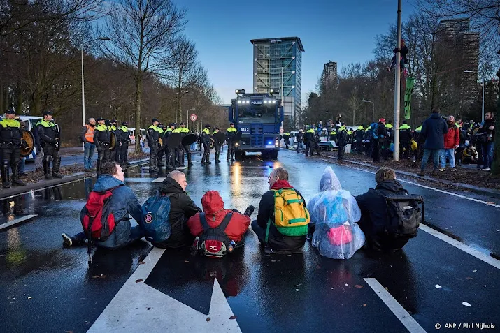 burgemeester dat blokkeren a12 niet mocht was duidelijk