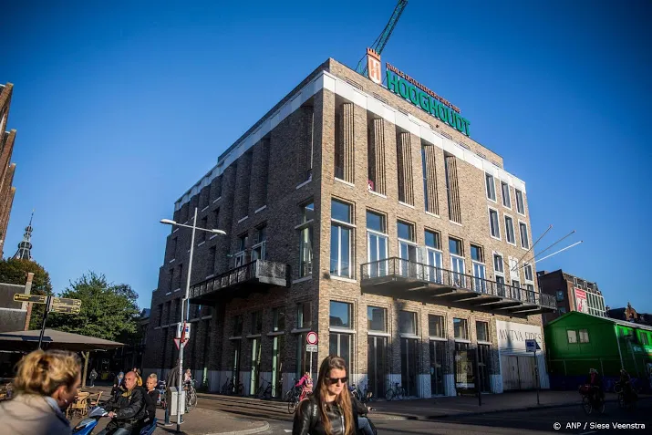 burgemeester dreigt met sluiten vindicat