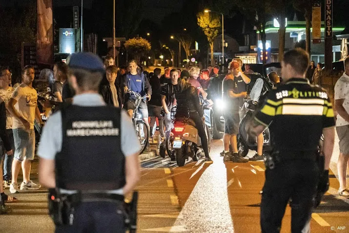 burgemeester ede boos en verdrietig over demonstratie harskamp