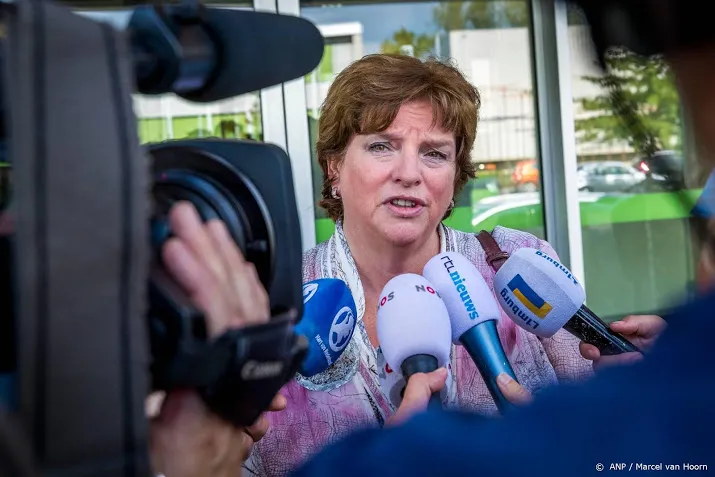 burgemeester roermond in uiterste geval inzet leger overwegen