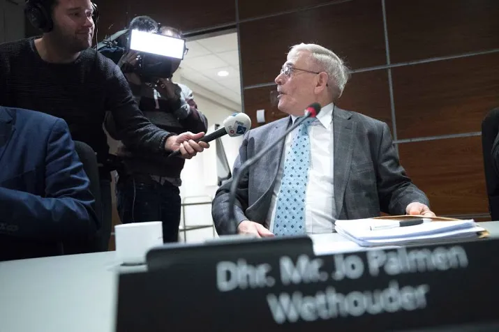 burgemeester van brunssum neemt afscheid