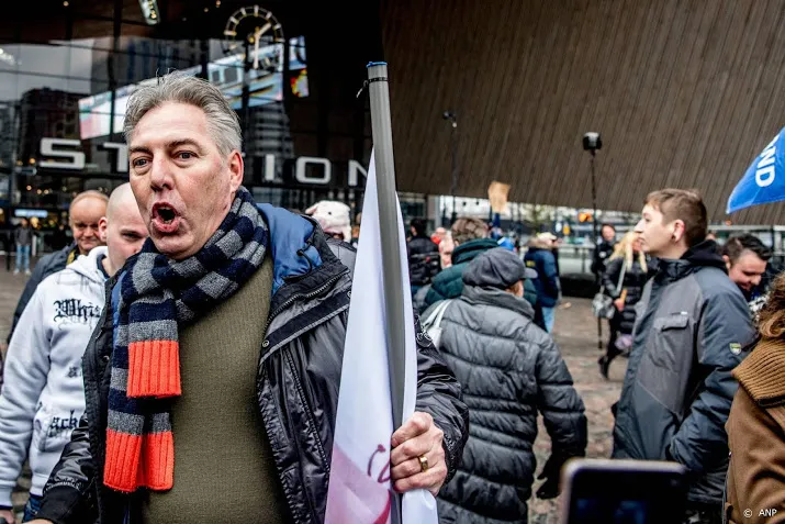 burgemeester verbiedt demonstratie pegida