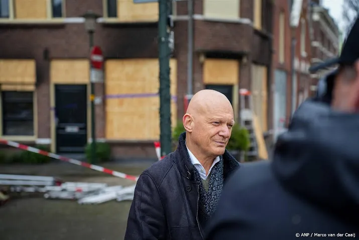 burgemeester vlaardingen wil landelijk politieteam tegen explosies