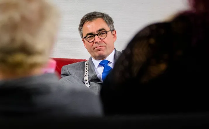 burgemeester wienen zelf ook op bijeenkomst