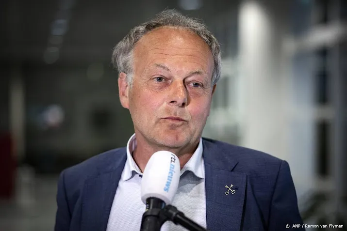 burgemeesters onderzoeken rouleersysteem met meer opvangplekken