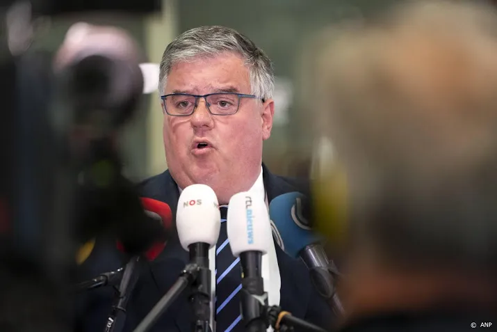 burgemeesters praten niet meer alleen over corona
