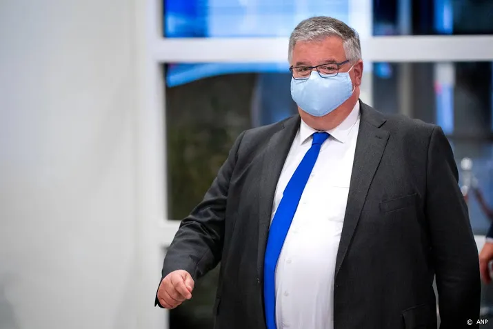 burgemeesters veiligheidsregios nog even afwachten