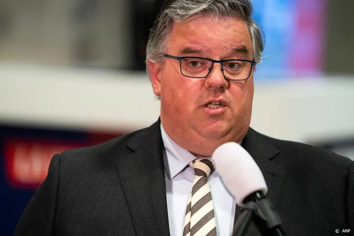 burgemeesters weer bijelkaar voor overleg coronamaatregelen