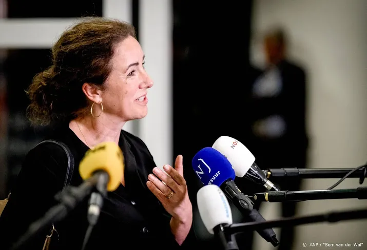 burgemeesters zorgen om bewegingsruimte jongeren