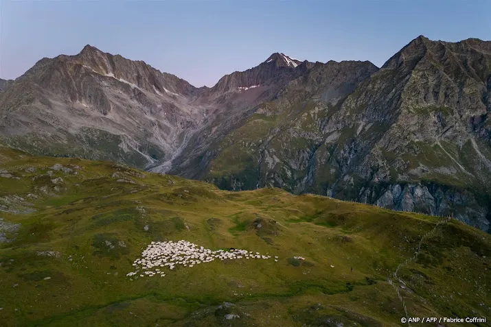 buza bevestigt nederlandse gezinsleden omgekomen in de alpen