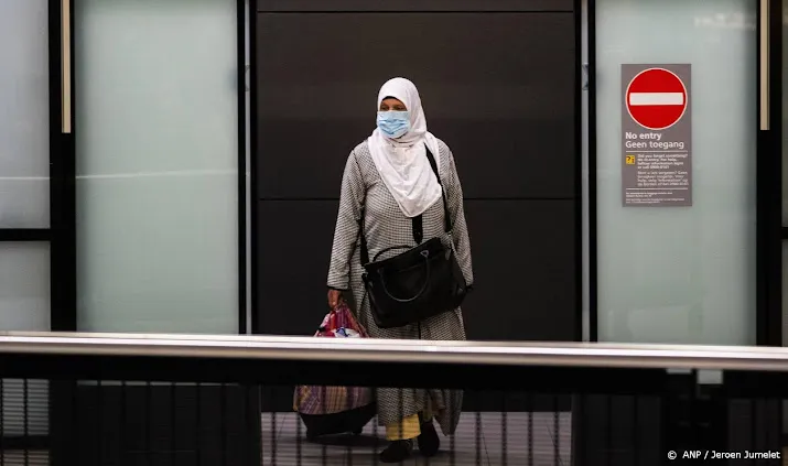 buza tegen reizigers uit en naar marokko zoek snel andere route