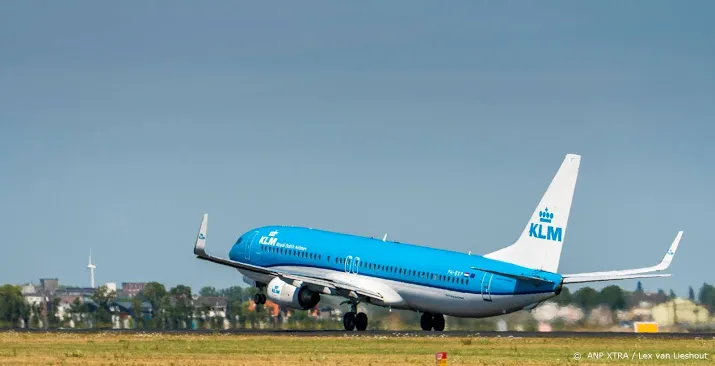 cabinebond vnc klm weer aan zet