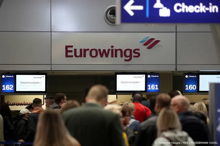 cabinepersoneel dochters lufthansa staken