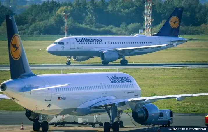 cabinepersoneel lufthansa gaat staken
