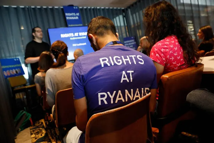cabinepersoneel ryanair dreigt met staking