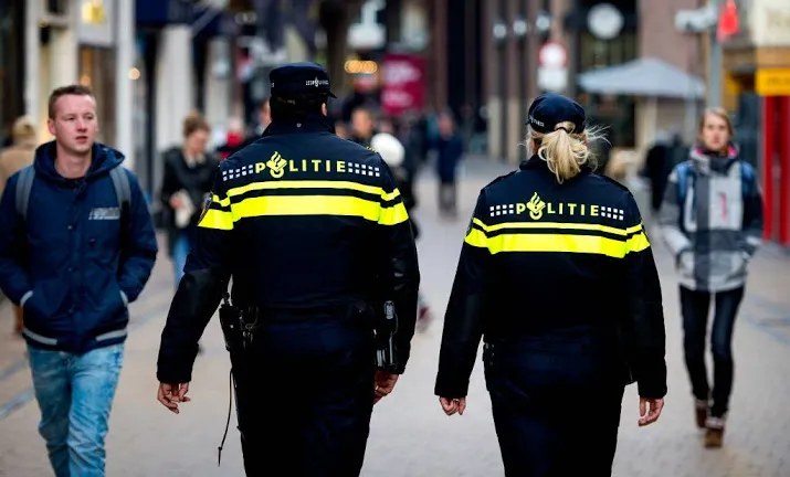 cao voorstel politie 7 procent meer loon