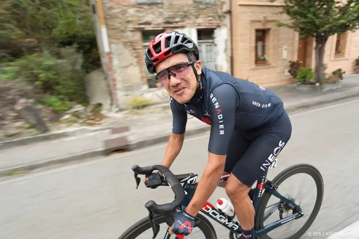 carapaz vuelta is nog lang niet voorbij