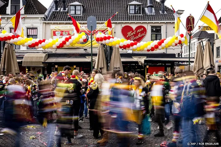 carnaval zondag ook officieel begonnen