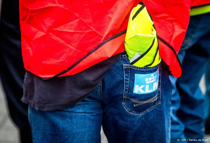 cateraar klm wil staking laten verbieden