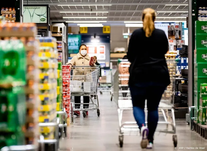cbs armoede dreigt voor iets minder nederlanders